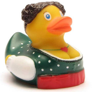Badeente Zenzi mit roter Schürze und Herzamulett
