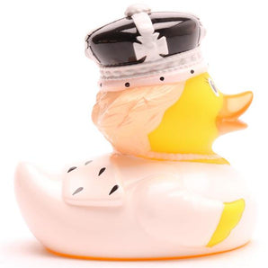 Queen Camilla Badeente