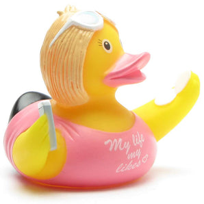 Badeente Influencerin